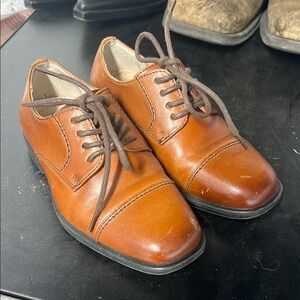 Florsheim dress shoes brown size 10